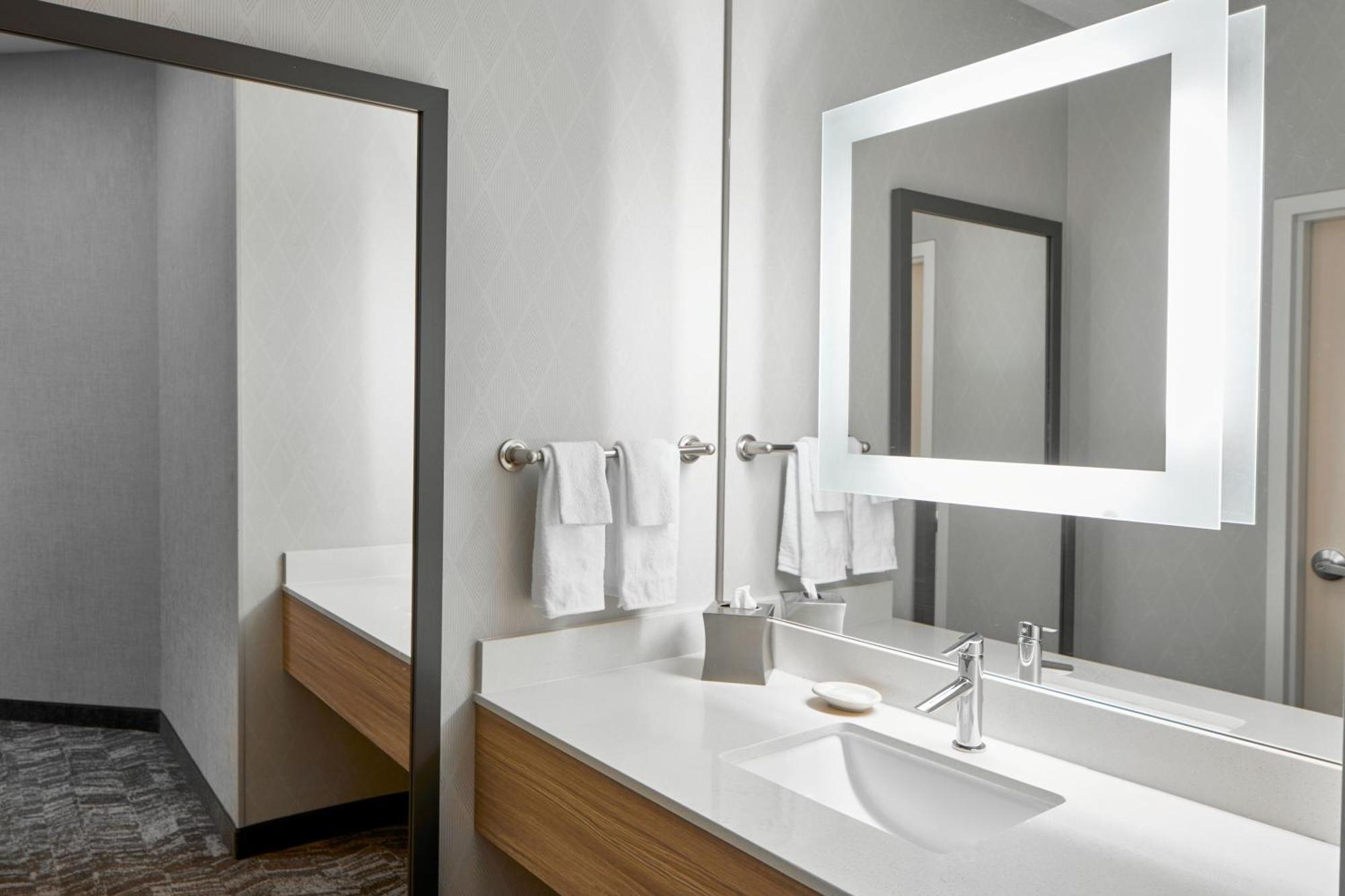 Springhill Suites Memphis Downtown Bagian luar foto