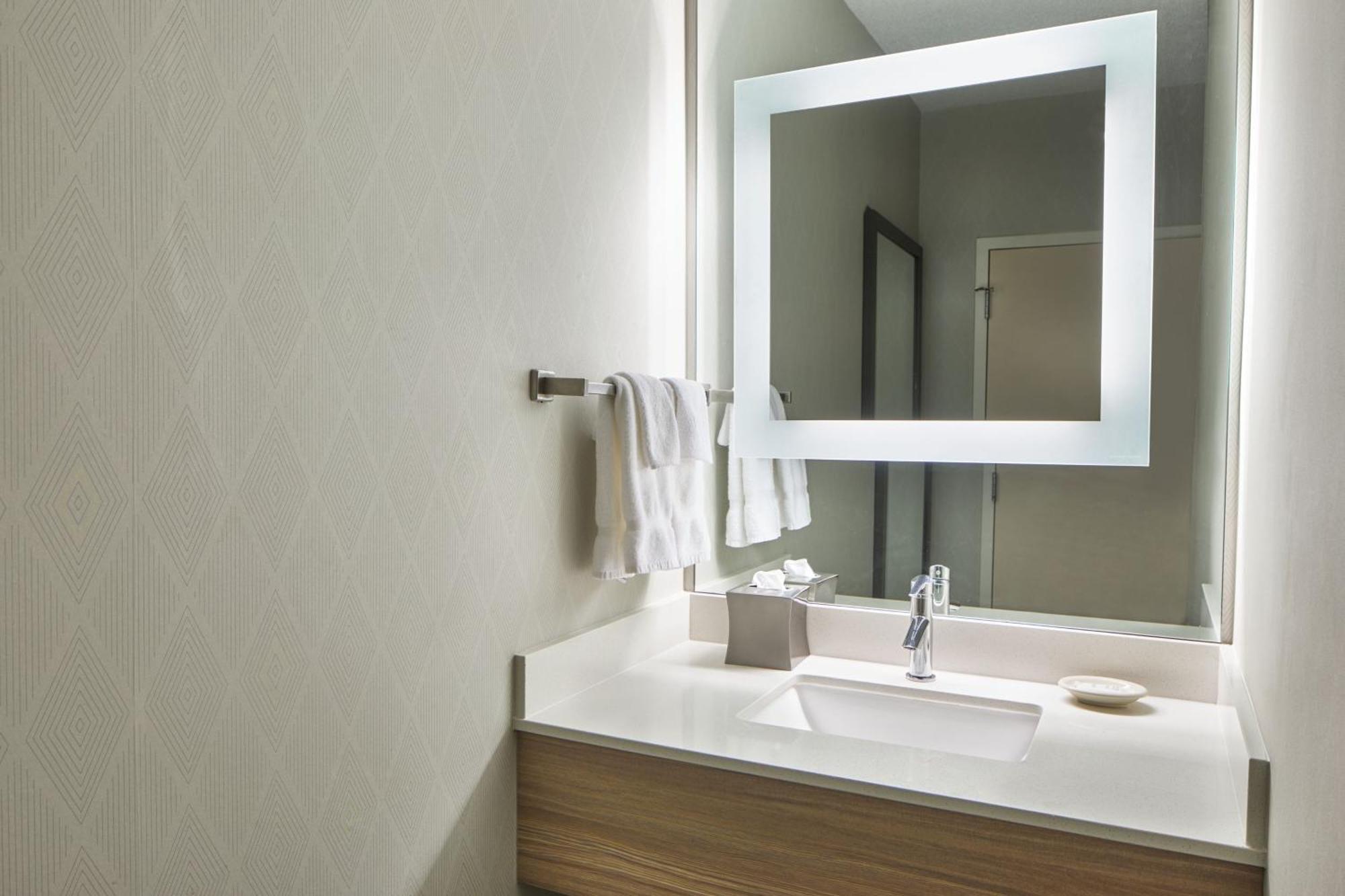 Springhill Suites Memphis Downtown Bagian luar foto