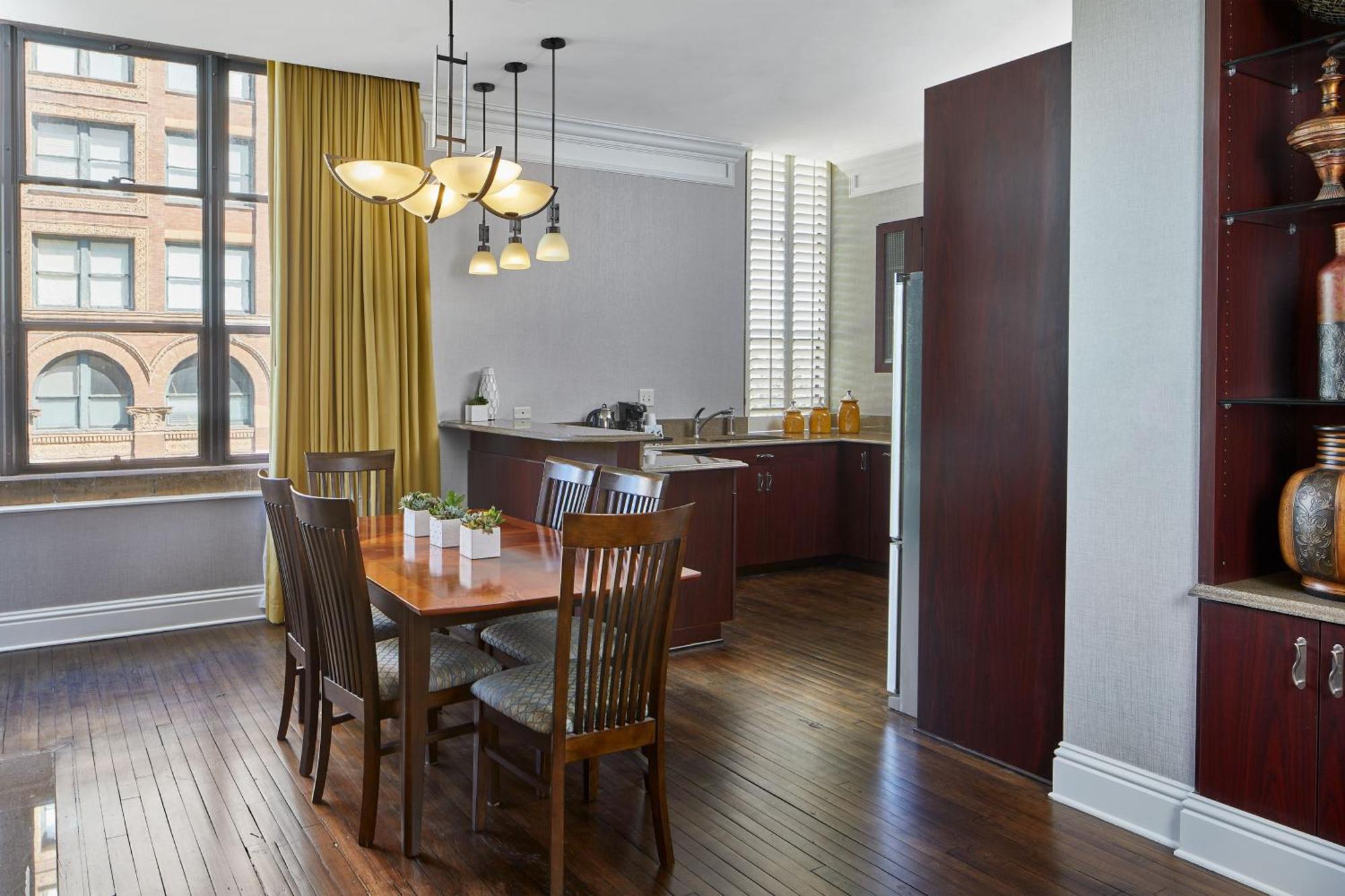 Springhill Suites Memphis Downtown Bagian luar foto