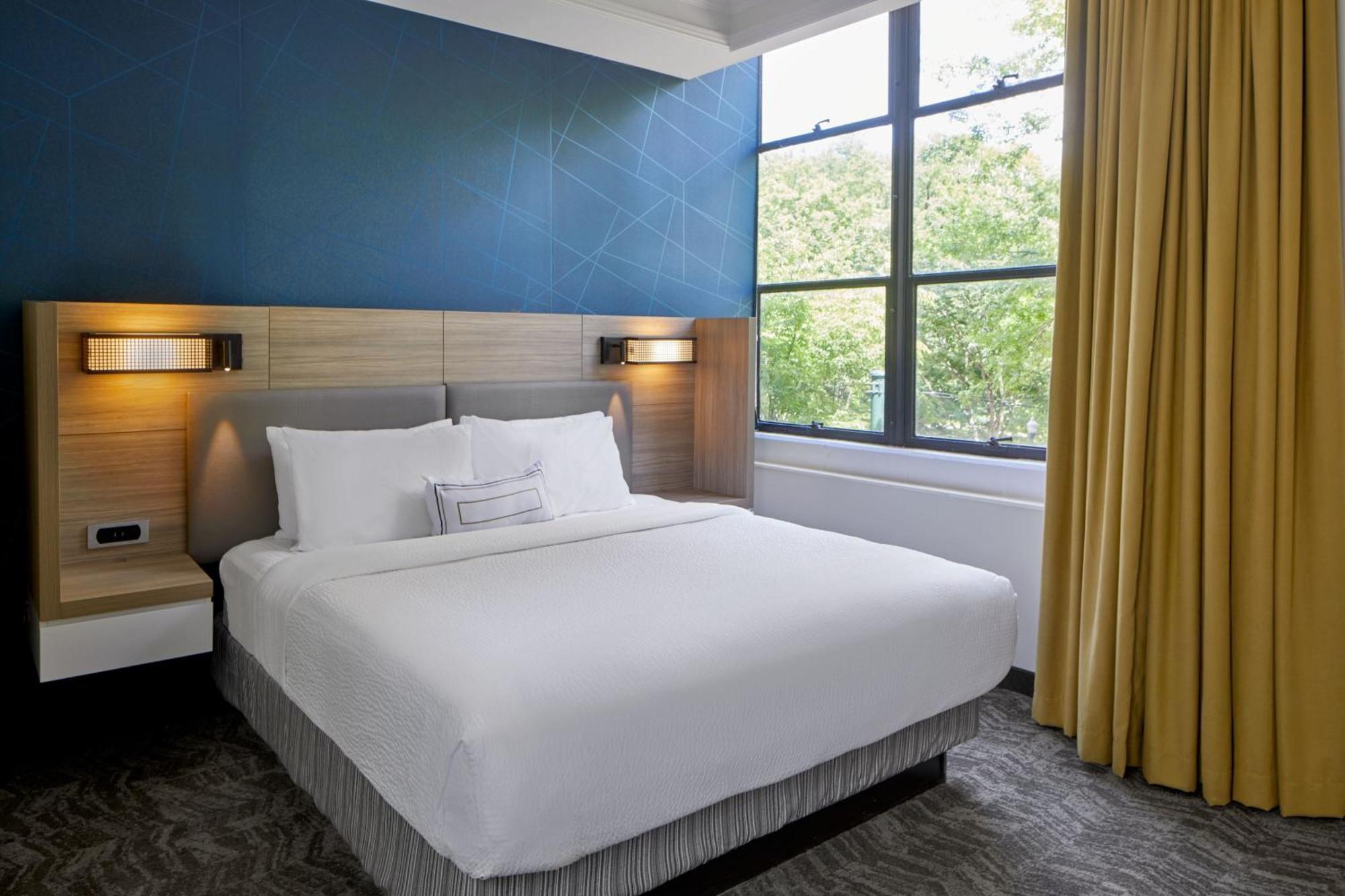 Springhill Suites Memphis Downtown Bagian luar foto